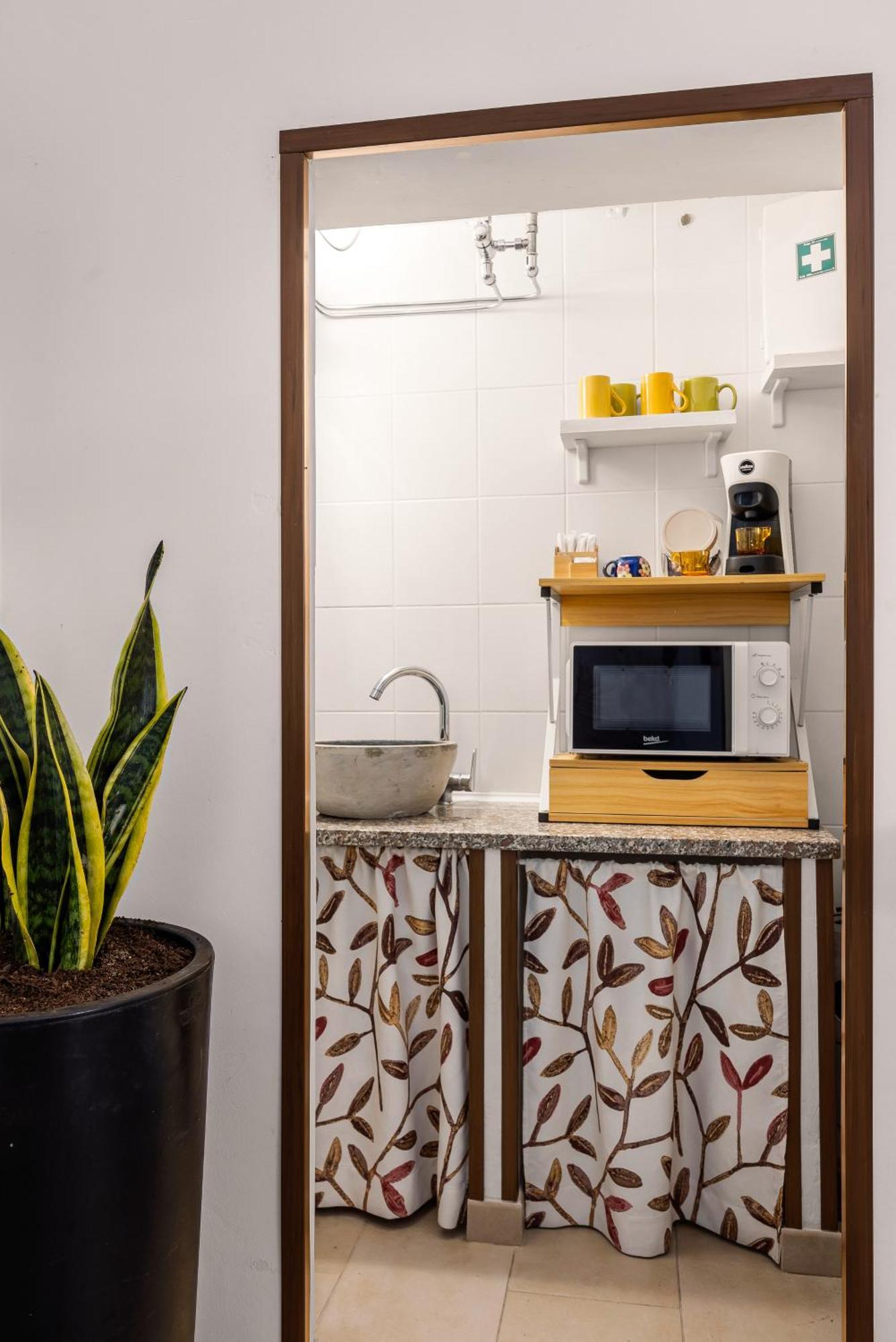 Madre Terra Apartment & Rooms Terrasini Eksteriør bilde