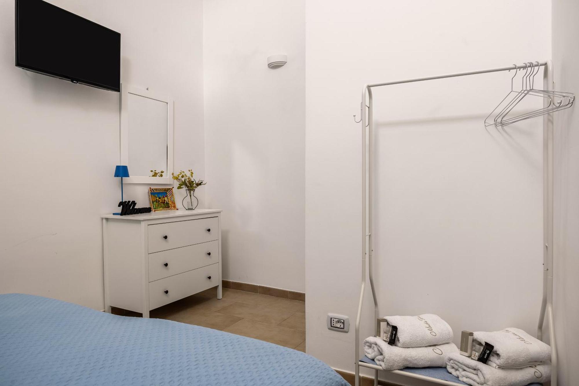 Madre Terra Apartment & Rooms Terrasini Eksteriør bilde