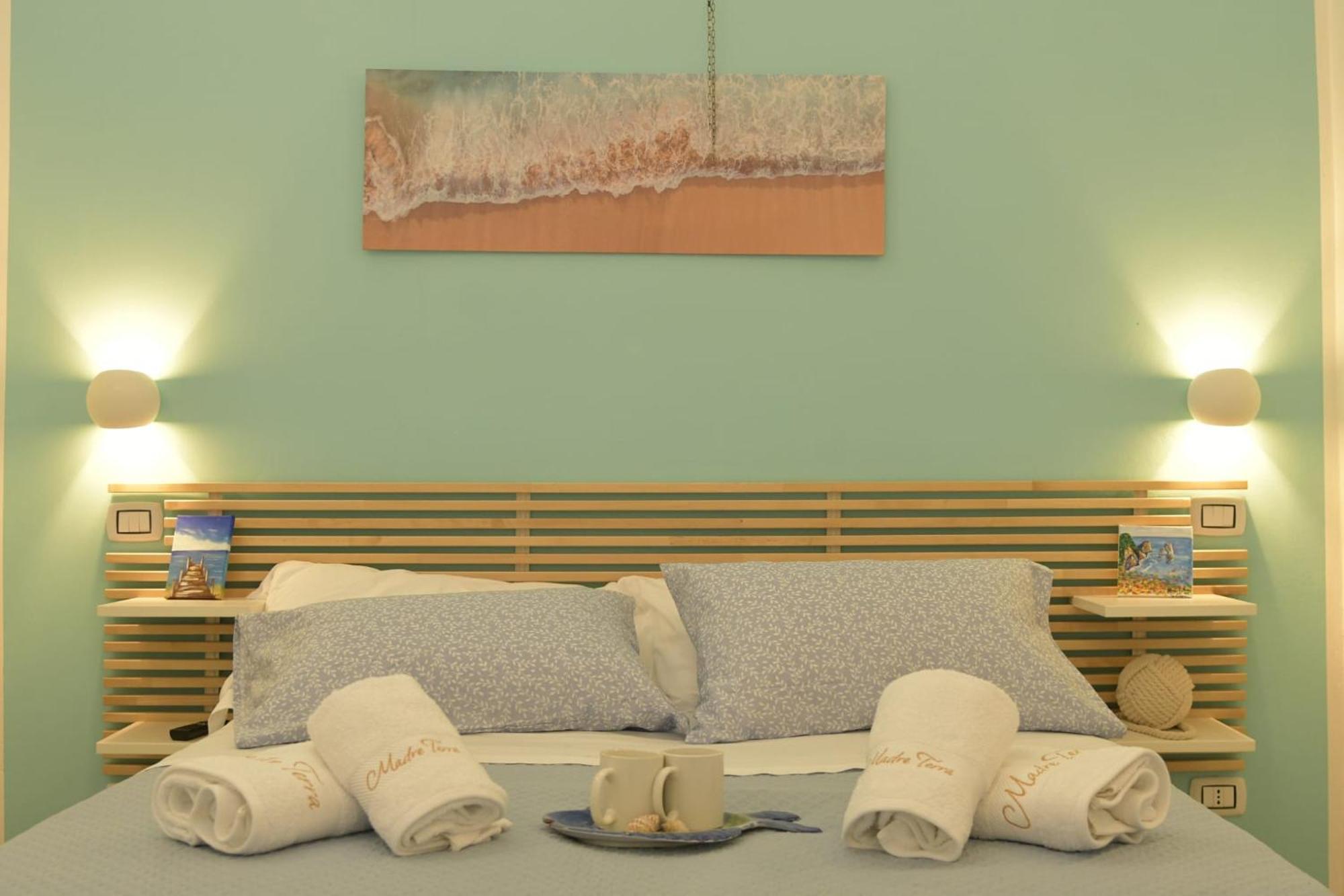 Madre Terra Apartment & Rooms Terrasini Eksteriør bilde